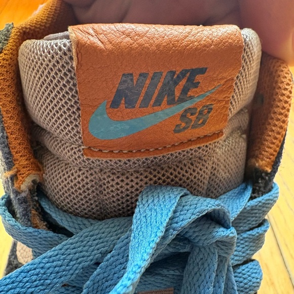 Nike ZOOM BLAZER MID PREMIUM SB 'MOSAIC PACK - DARK WINE - Picture 8 of 10